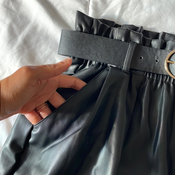 Zara Belted Faux Leather Shorts - Picture 9 of 14